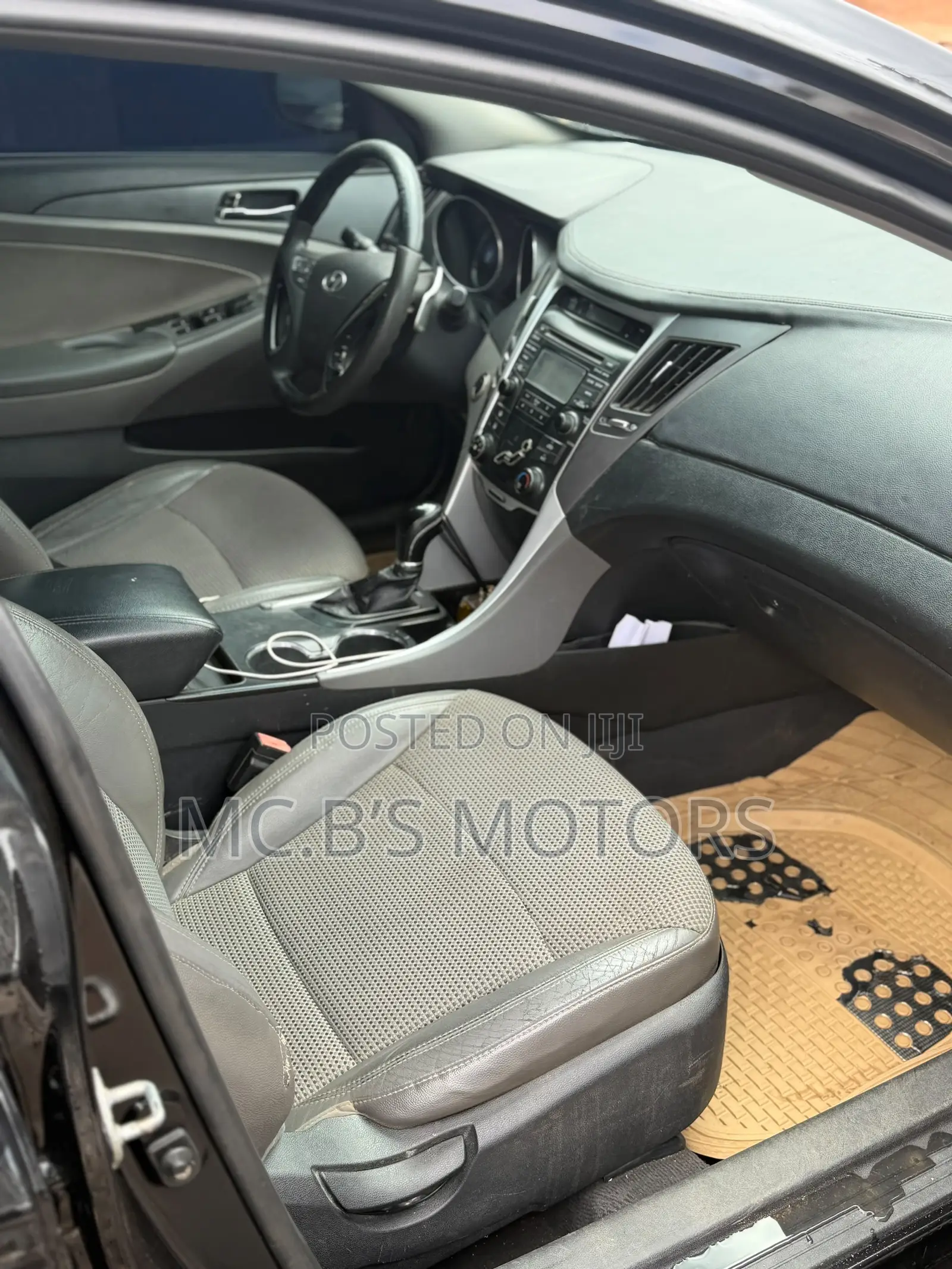 Hyundai Sonata 2013 Black