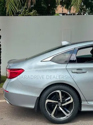 Honda Accord Sport (1.5L 4cyl Turbo CVT) 2019 Gray
