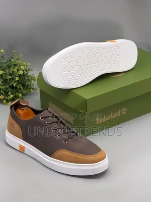 High Quality TIMBERLAND Leather Lace-Up Sneakers