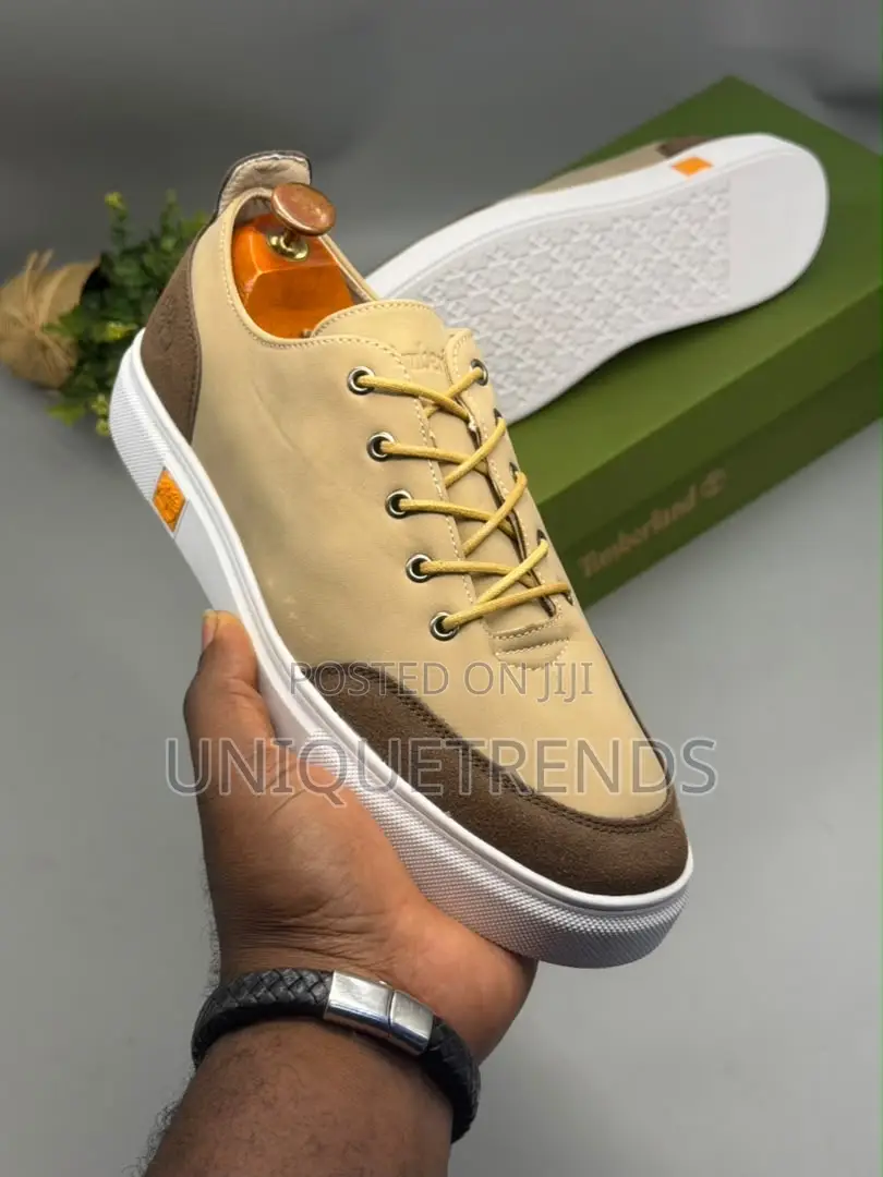 High Quality TIMBERLAND Leather Lace-Up Sneakers