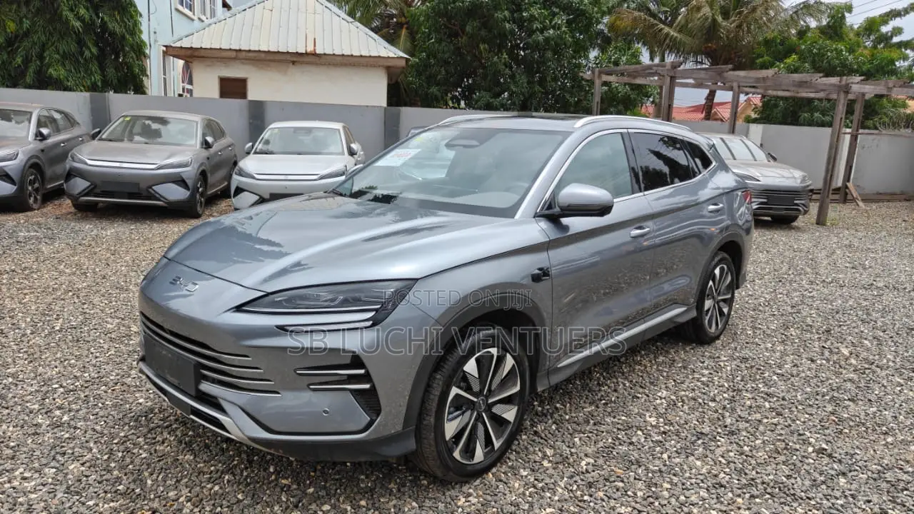 BYD Song Plus 2025 Gray