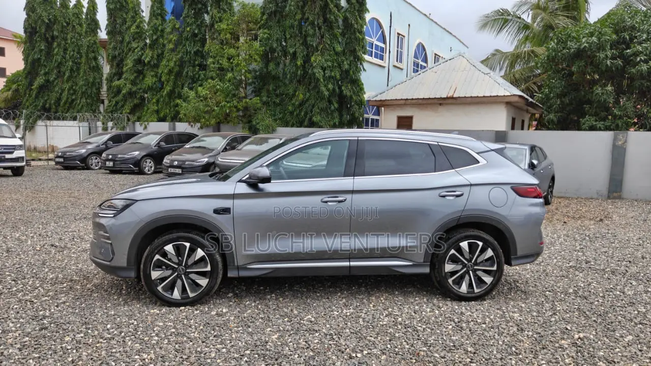 BYD Song Plus 2025 Gray