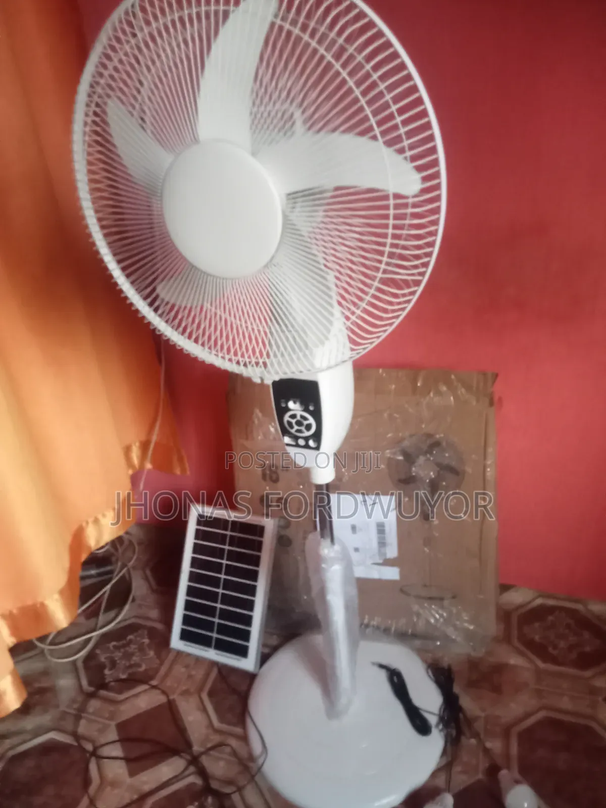 Rechargeable Solar Standing Fan