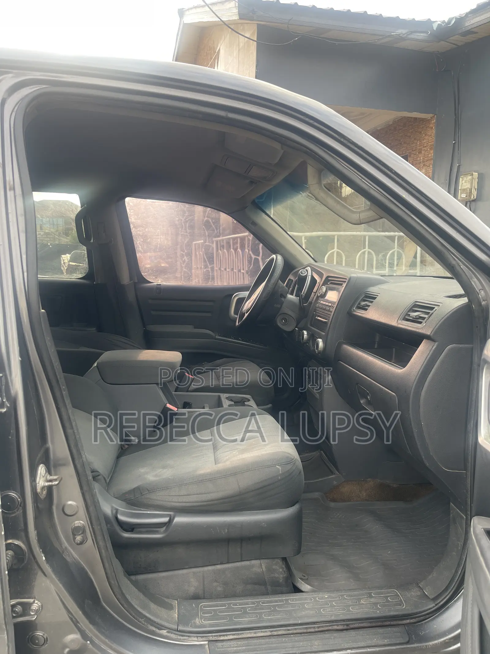 Honda Ridgeline Black Edition AWD Crew Cab 125.2 in. WB 2019 Gray