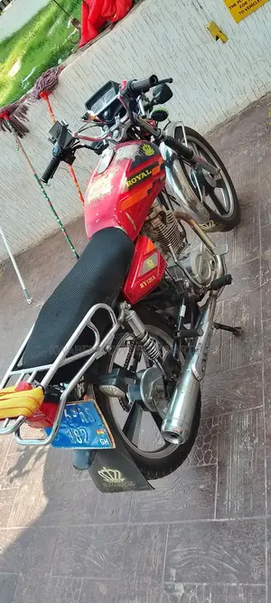 Royal RY125 2025 Red