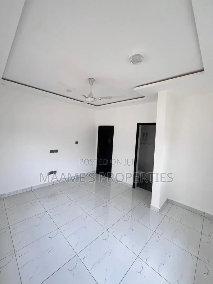 3bdrm House in Amrahia for sale