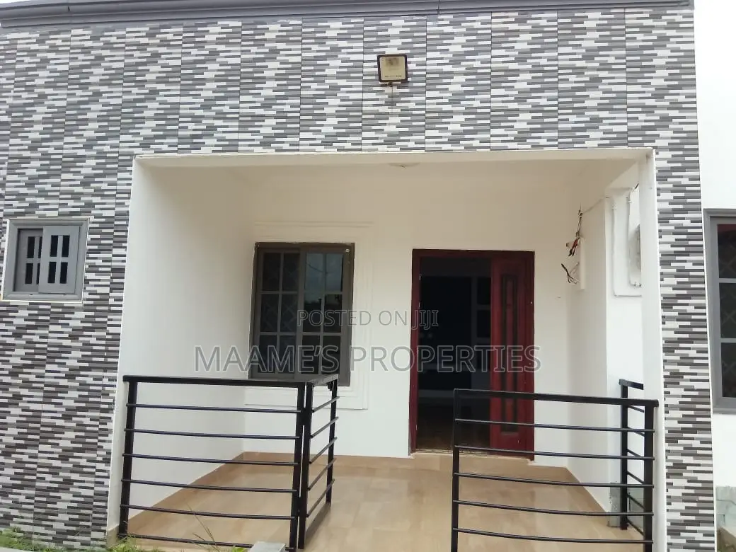 3bdrm House in Amrahia for sale