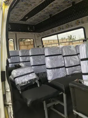 Mercedes-Benz Sprinter 2006 Yellow