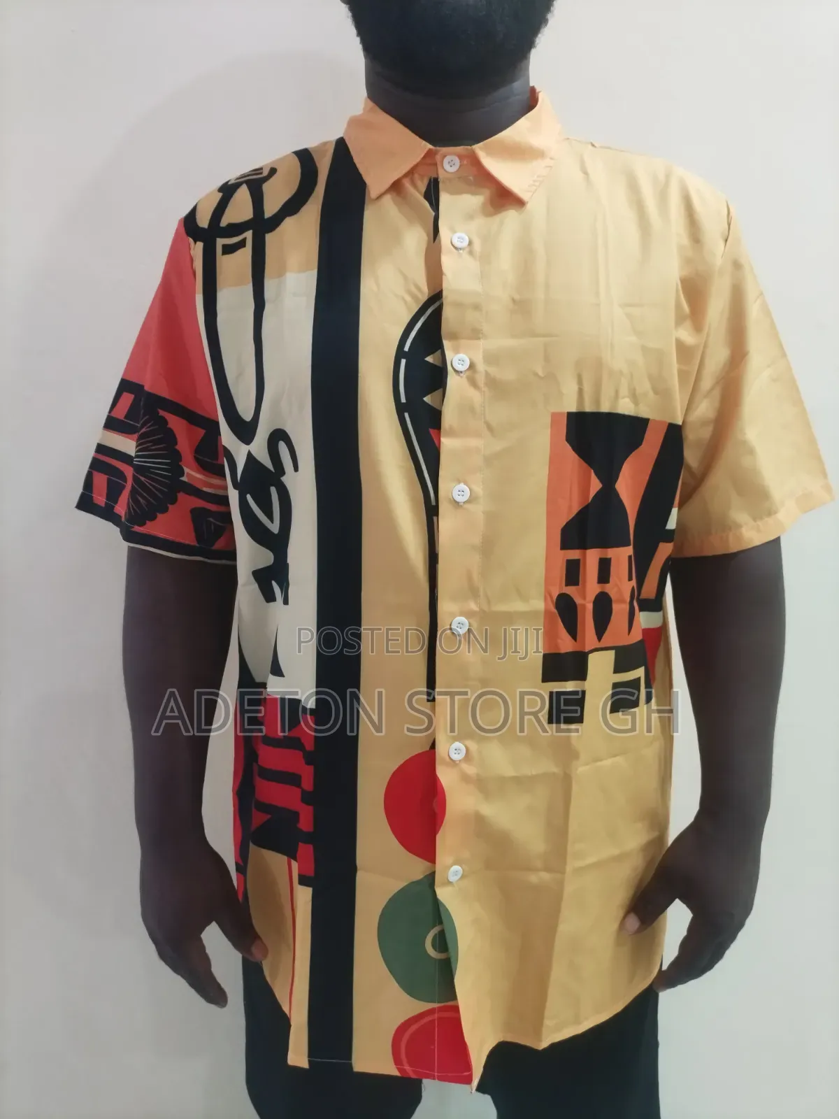 Nice Men's Casual Shirt With African Designs