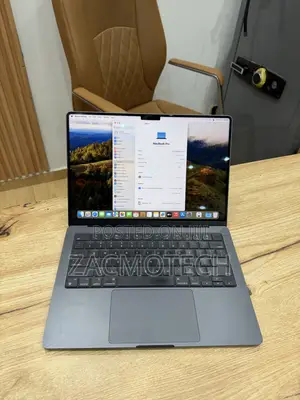Laptop Apple MacBook Pro 2023 M3 18GB Apple M3 SSD 512GB