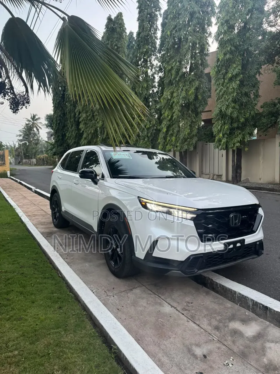 Honda CR-V 2024 White