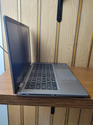 Laptop Dell Latitude 7420 32GB Intel SSD 512GB