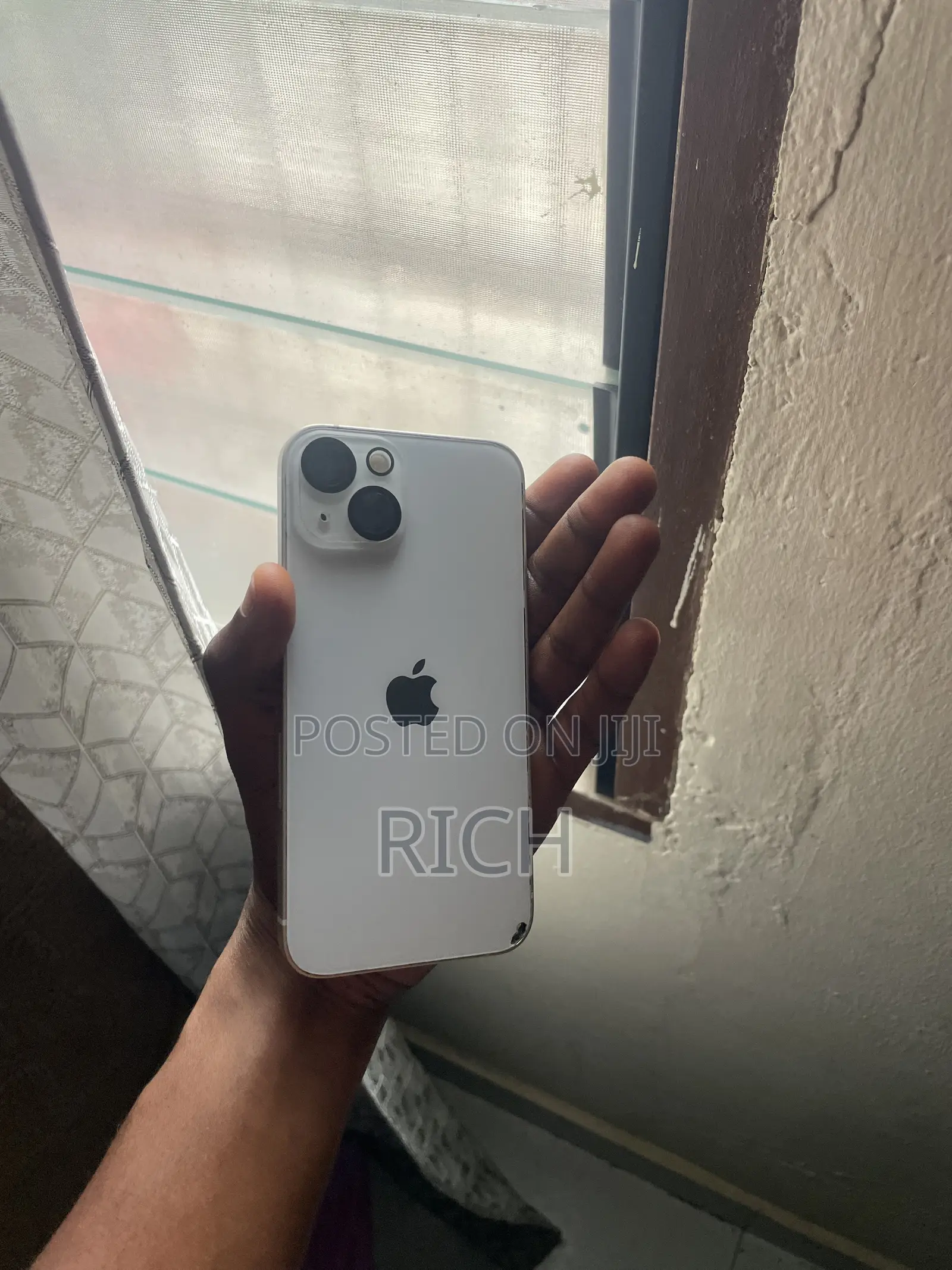 Apple iPhone 13 128 GB White