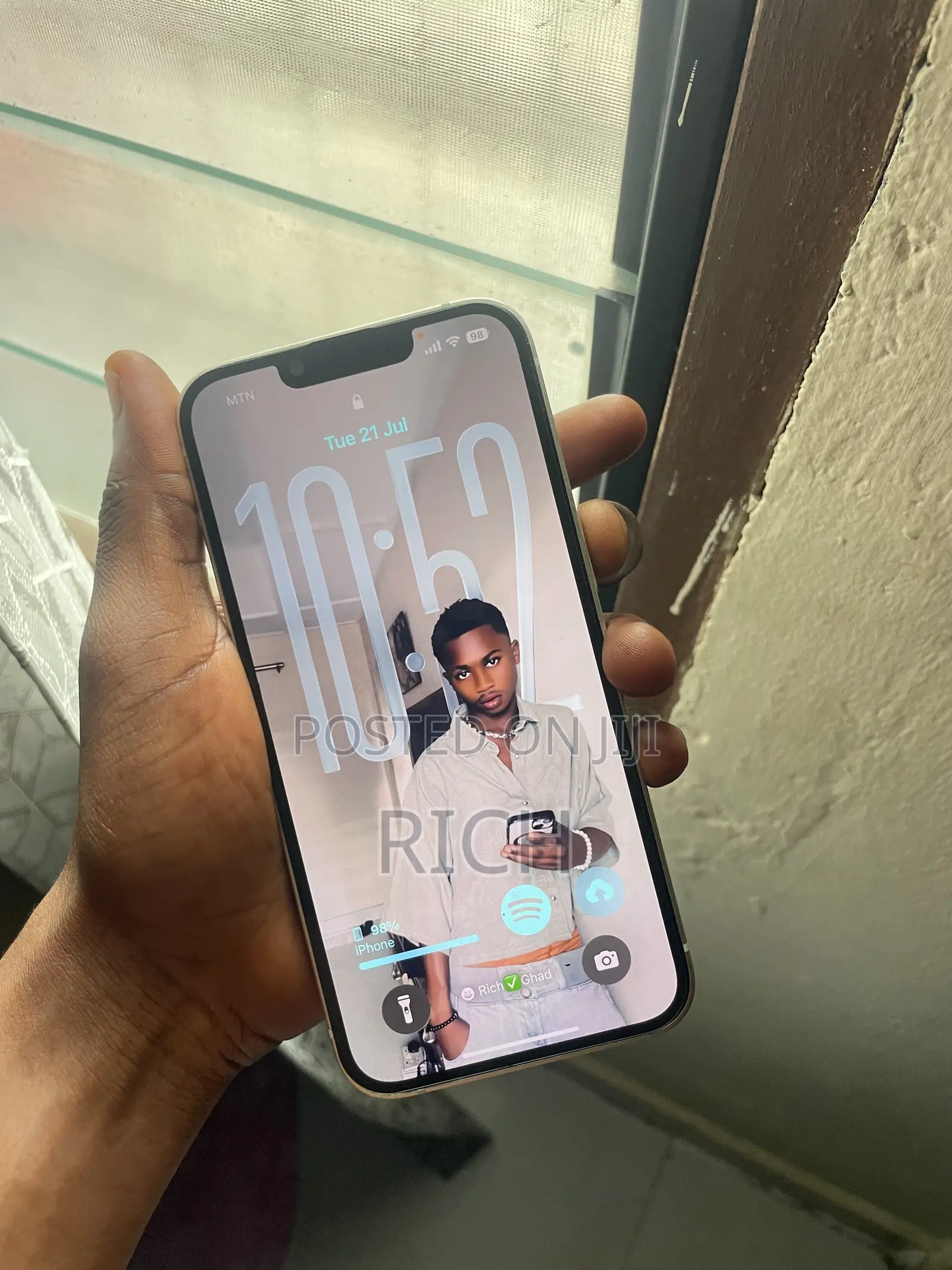 Apple iPhone 13 128 GB White