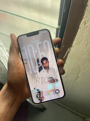 Apple iPhone 13 128 GB White