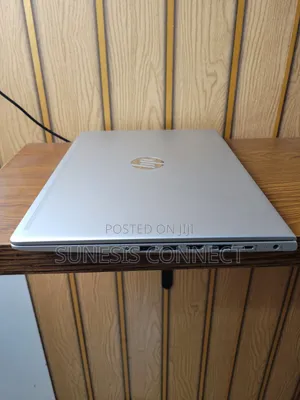 Laptop HP ProBook 440 G7 8GB AMD Ryzen 5 SSD 256GB
