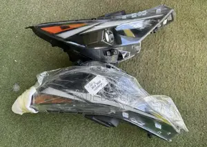 2021 Hyundai Elantra Headlights