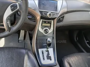 Hyundai Avante 2012 Gray