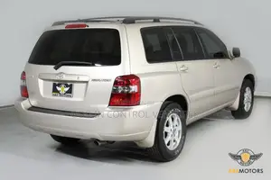 Highlander 2005 Tail Light