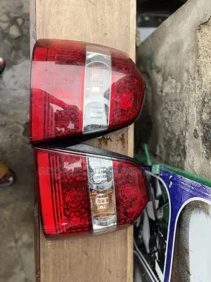 Highlander 2005 Tail Light