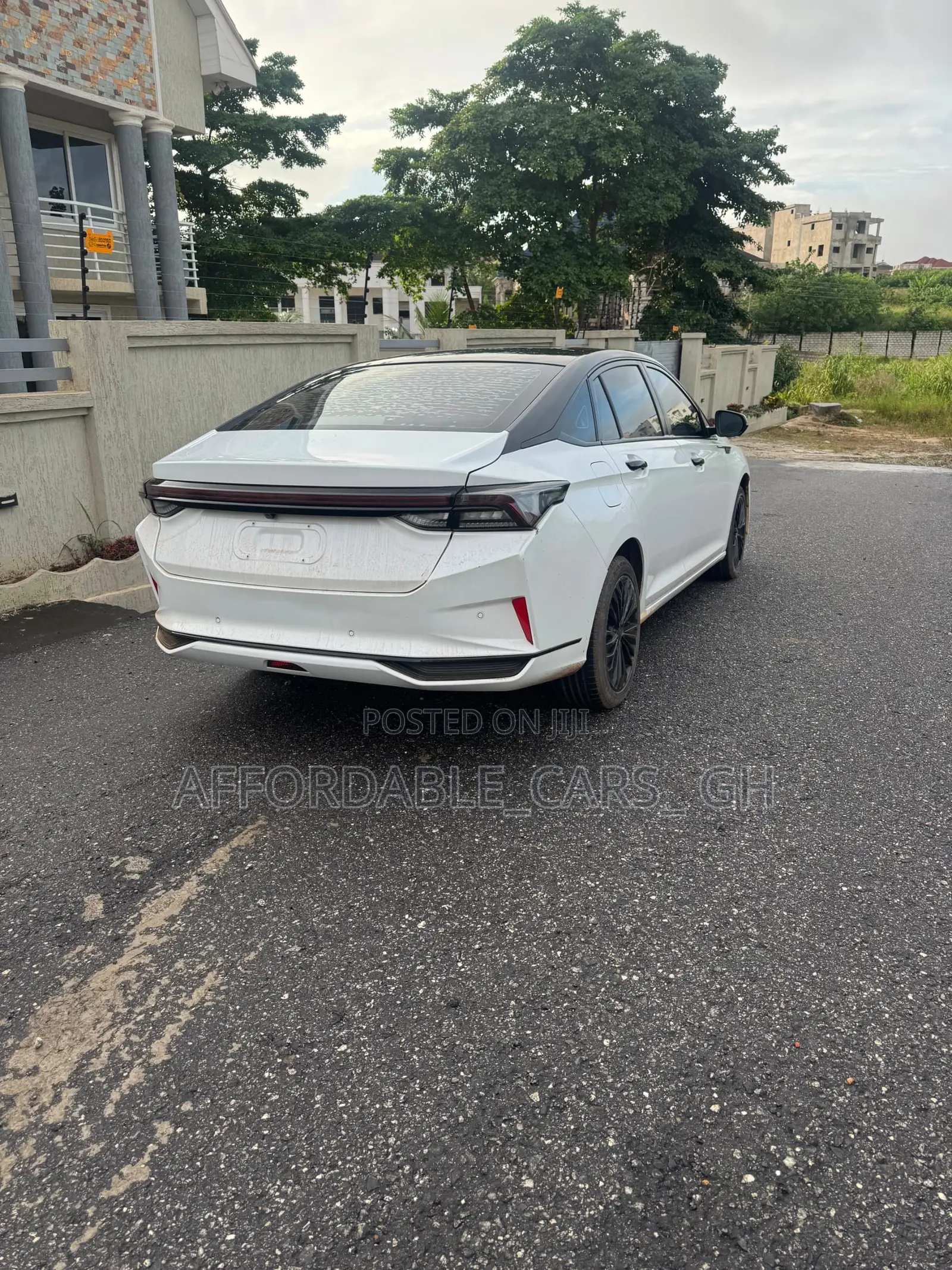 Dongfeng Captain 2023 White
