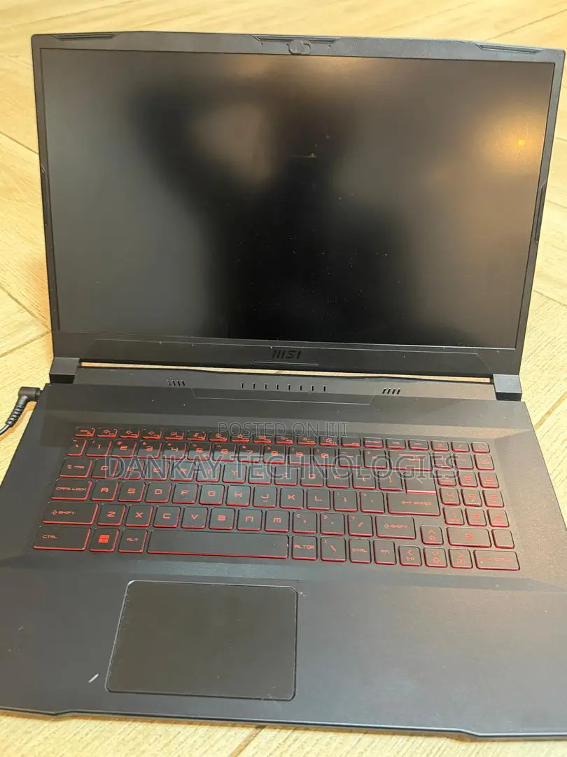 Laptop MSI Katana GF76 16GB Intel Core i7 SSD 512GB