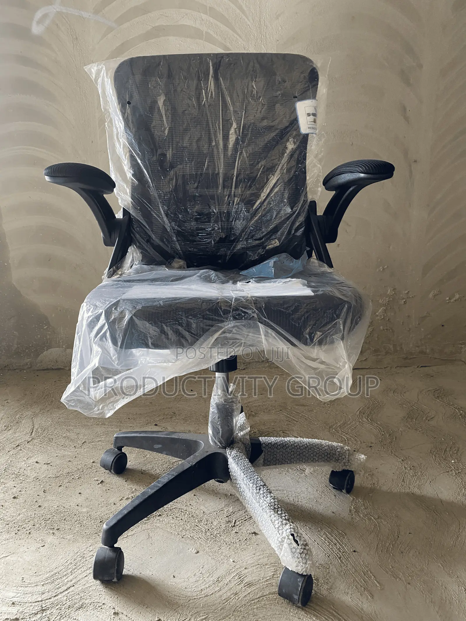 Swivel Chairs and Office Chairs - New From UK