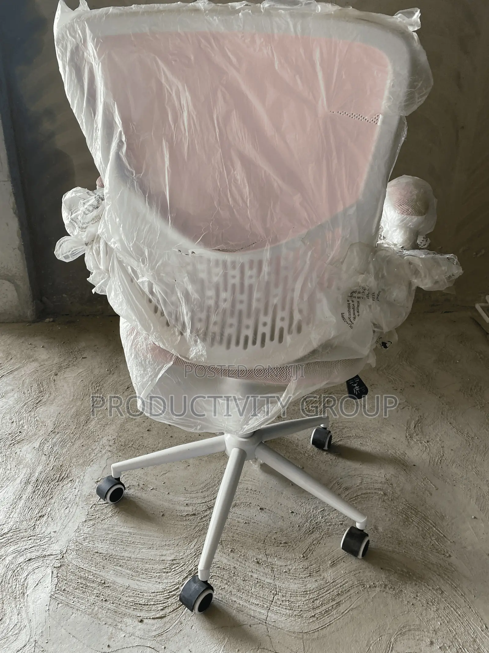 Swivel Chairs and Office Chairs - New From UK