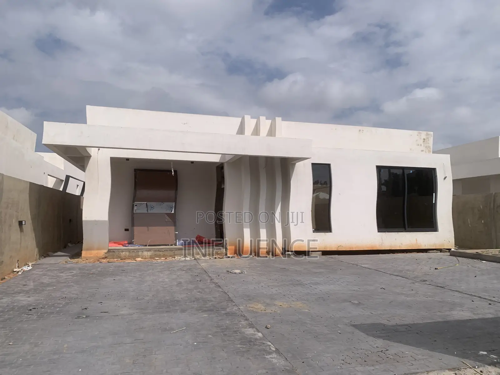 3bdrm House in East Legon Hills for sale