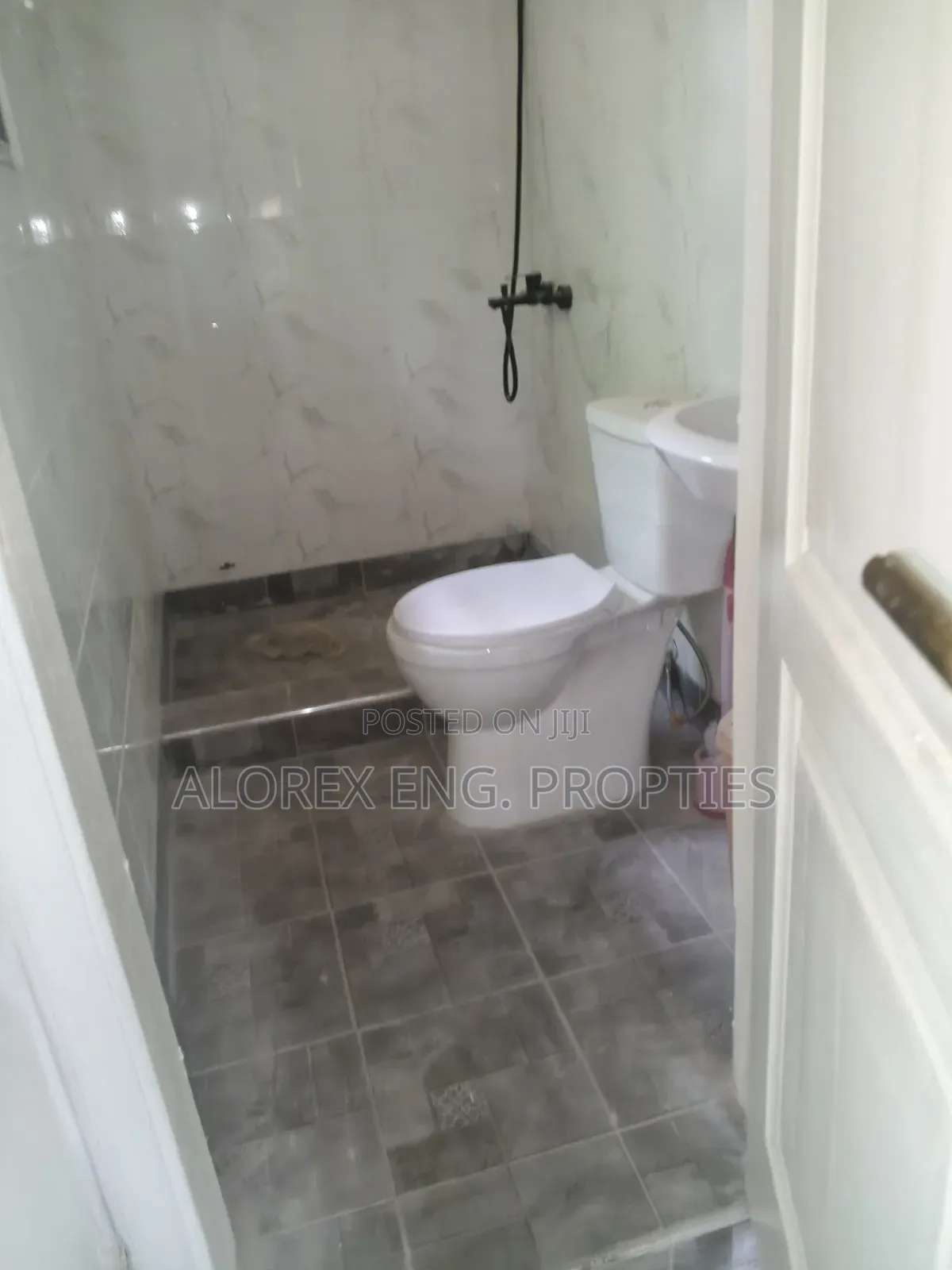 3bdrm House in Oyarifa Teiman, Pentecost for rent