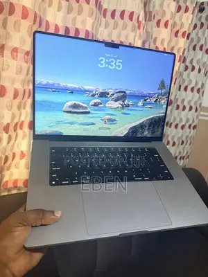 Laptop Apple MacBook Pro 2023 M2 Pro 16GB Apple M2 SSD 512GB