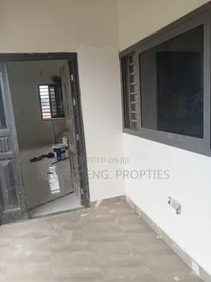 1bdrm Apartment in Adenta Amanfro, Frafraha for rent