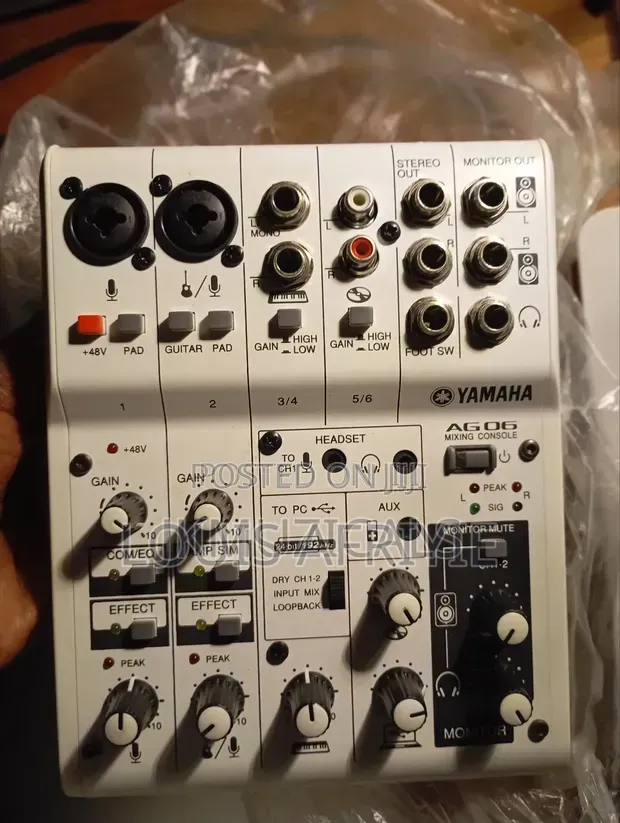 Yamaha Ag06 Soundcard and Mixing Console
