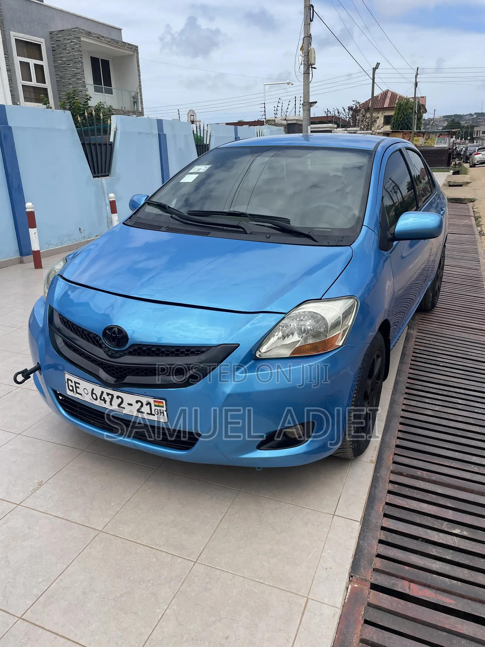 Toyota Yaris 2010 Blue