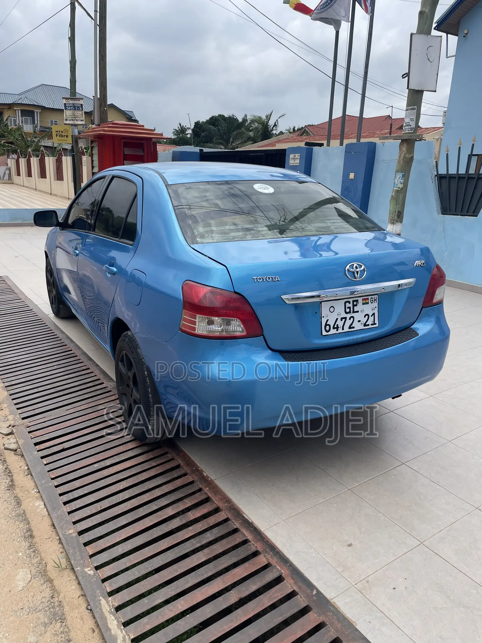 Toyota Yaris 2010 Blue
