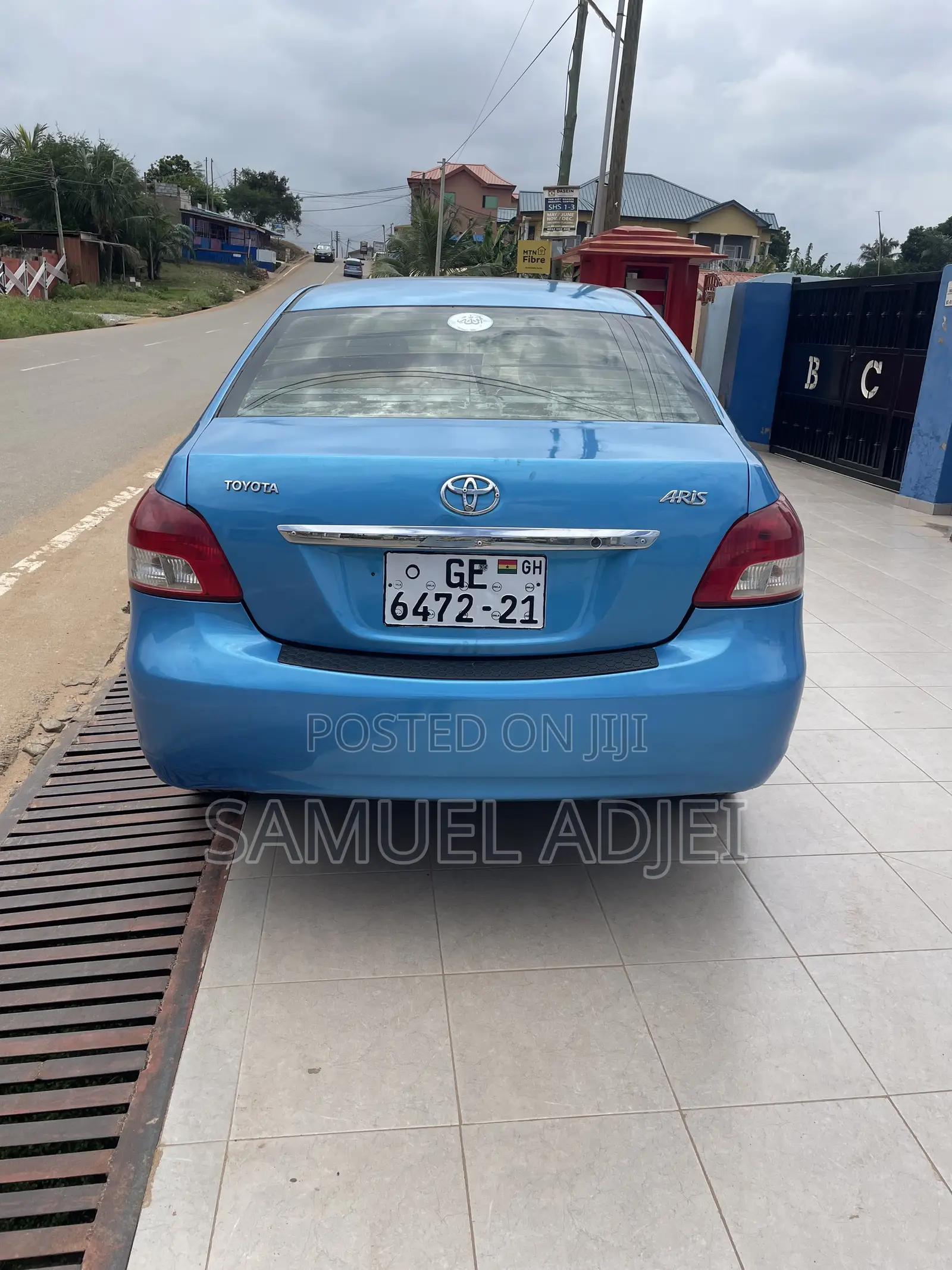 Toyota Yaris 2010 Blue