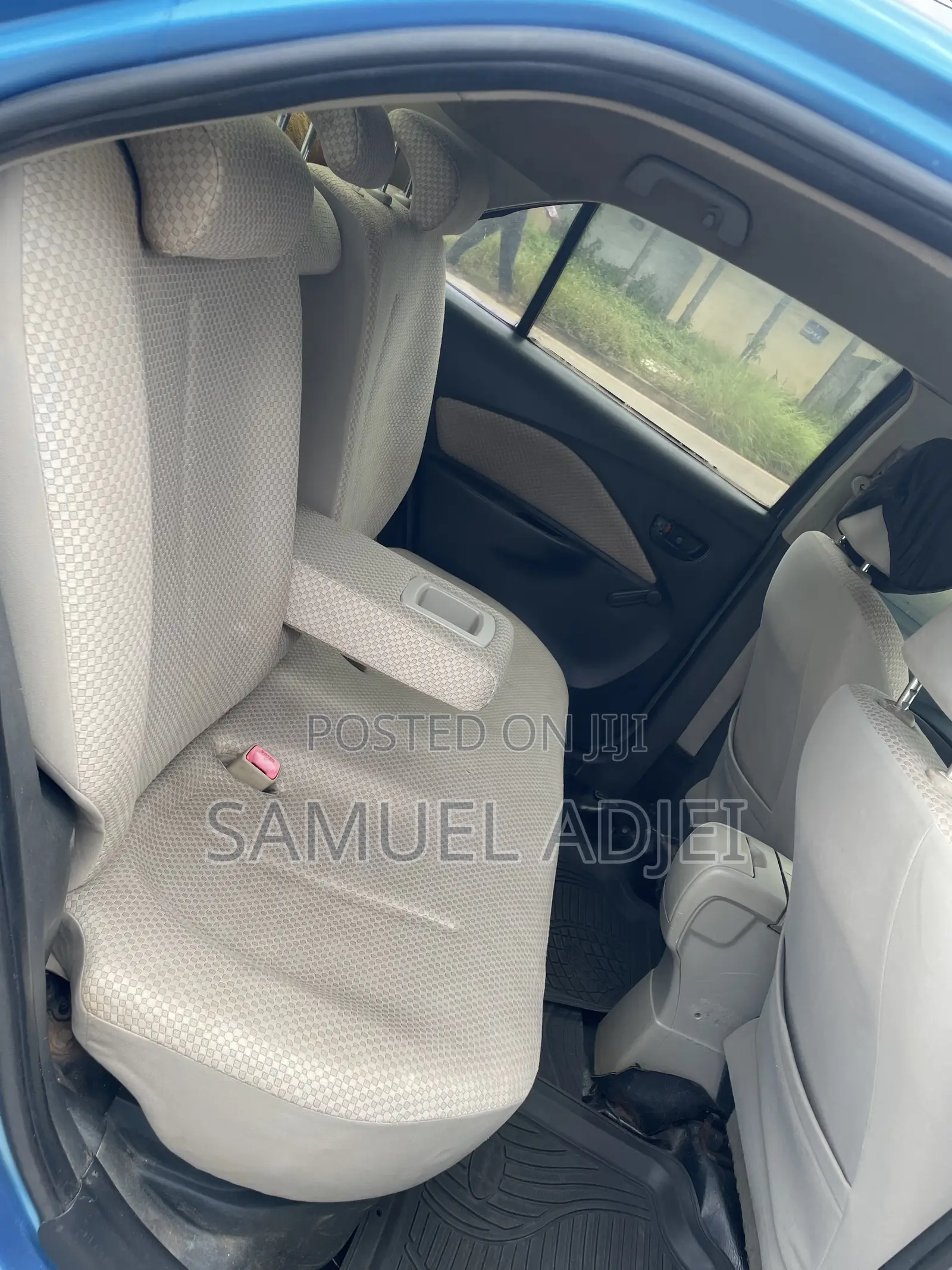 Toyota Yaris 2010 Blue