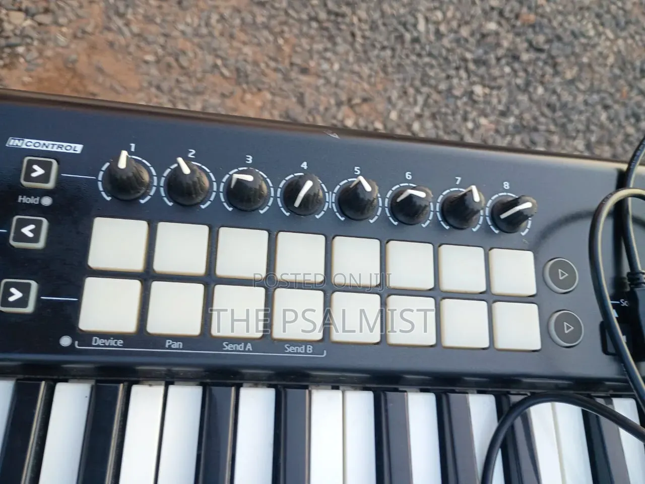 Notavation Launch Keys 49 With 16 Drumpads