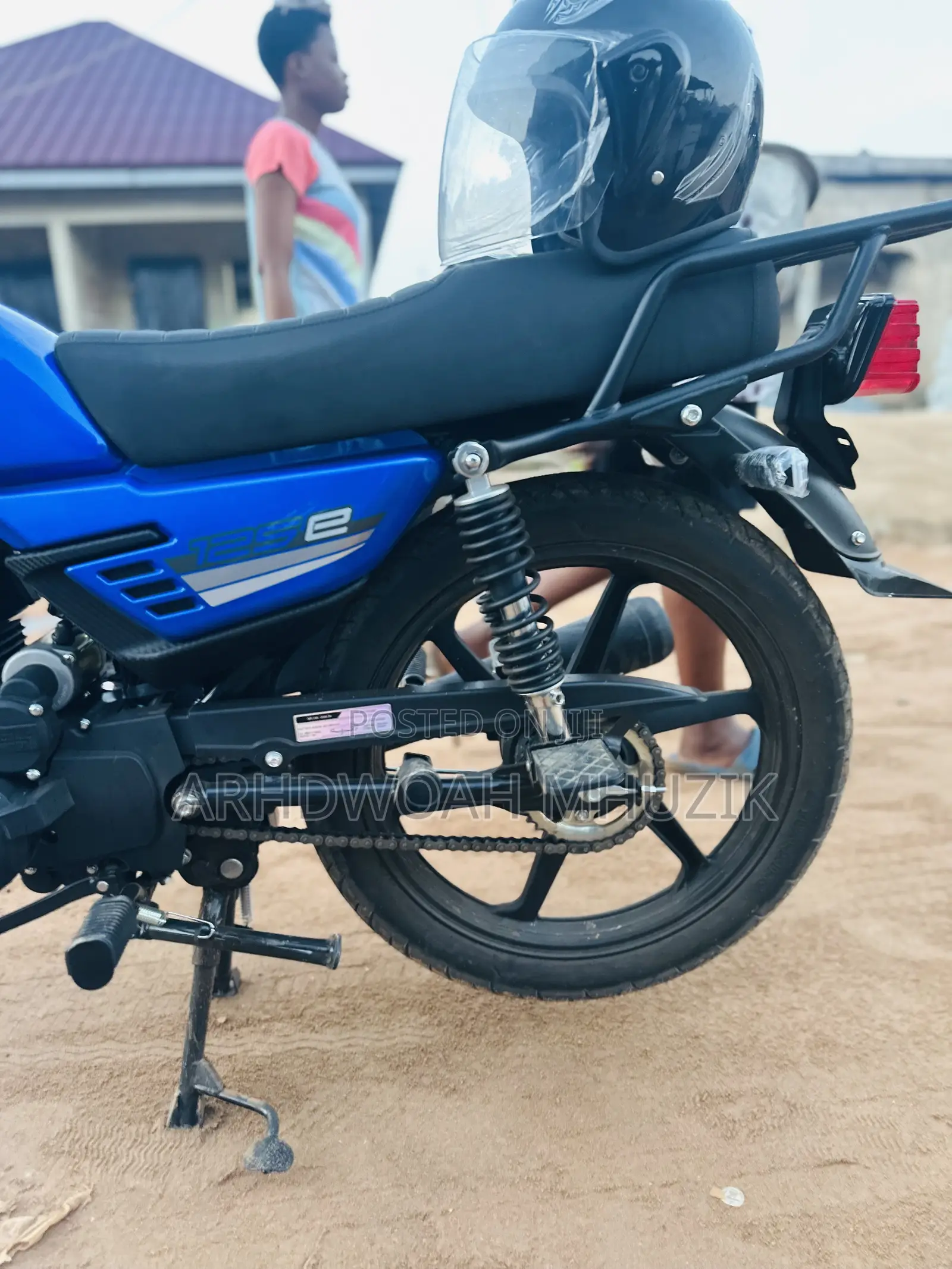 New Royal RY125 2026 Blue