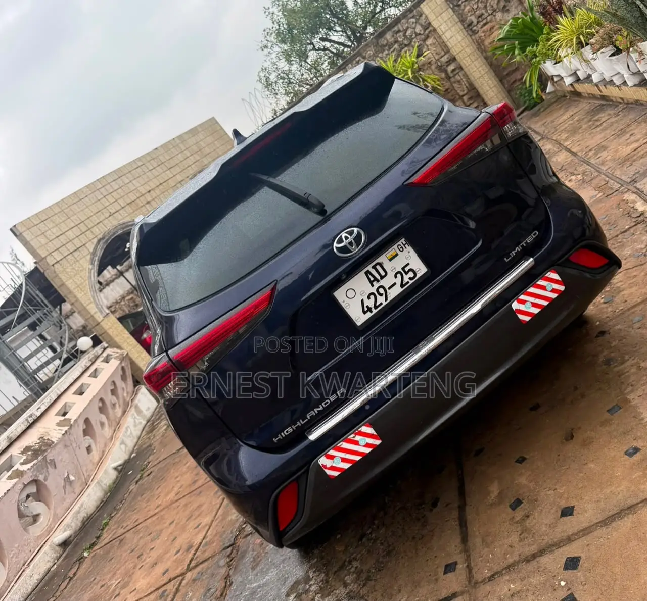 Toyota Highlander XLE 2022 Black