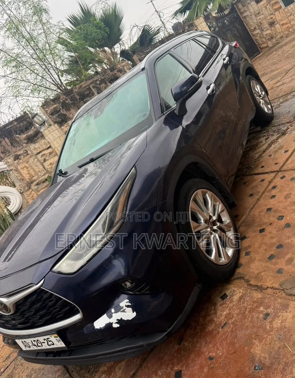 Toyota Highlander XLE 2022 Black