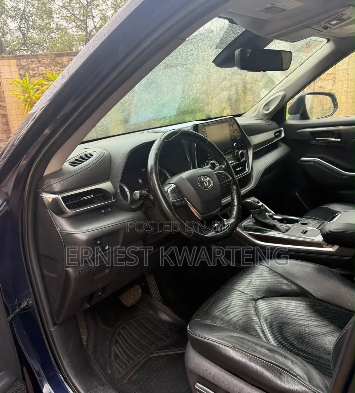 Toyota Highlander XLE 2022 Black