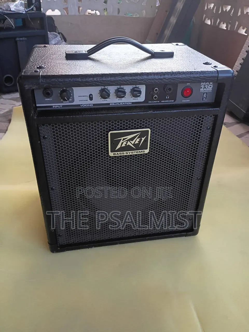 Peavey Max 110 Bass Guitar Combo