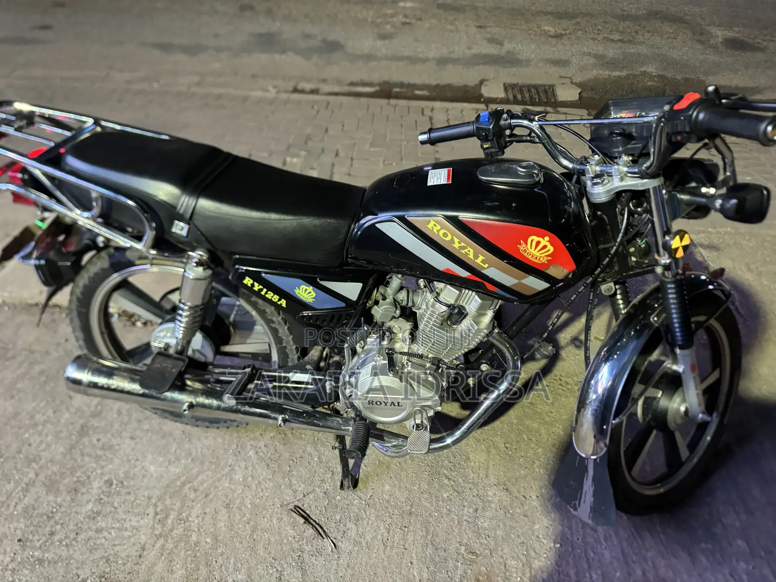 New Royal RY125 2025 Black