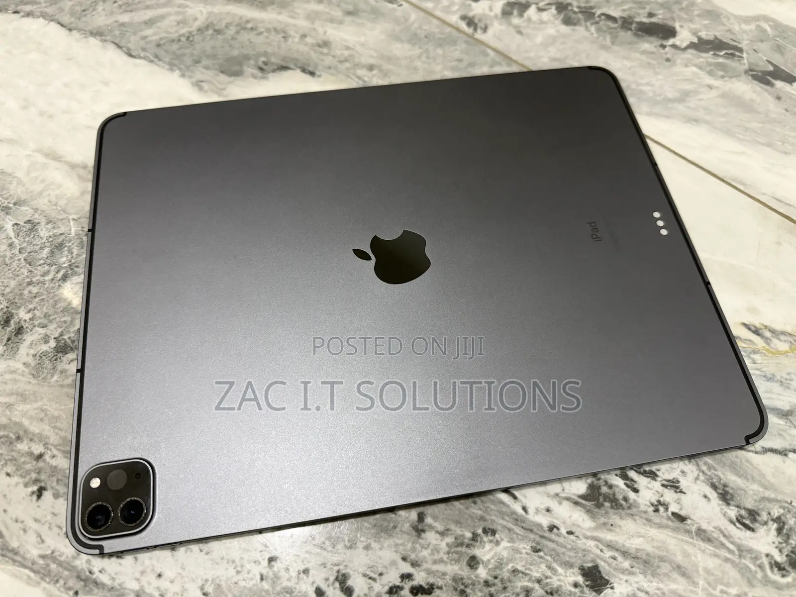 Apple iPad Pro 12.9 (2022) 256 GB Gray