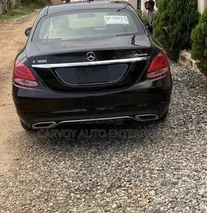 Mercedes-Benz C300 Base 4Matic Sedan AWD (2.0L 4cyl 7A) 2016 Black