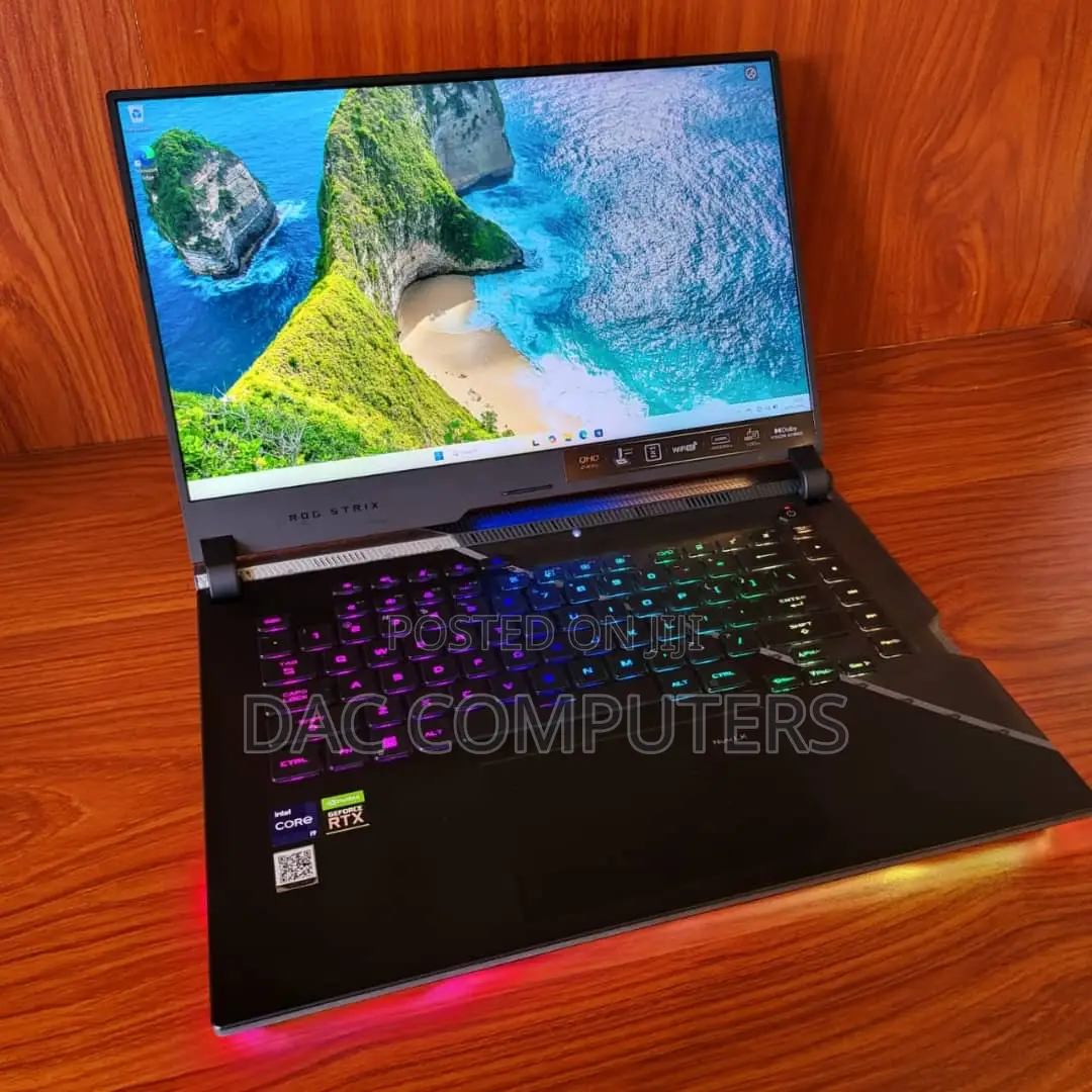 Laptop Asus ROG Strix G17 16GB Intel Core i9 SSD 1T