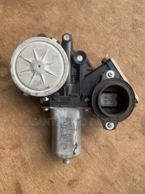 Toyota Door Regulator Motor