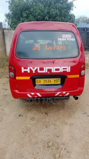 Hyundai H-100 2003 Red