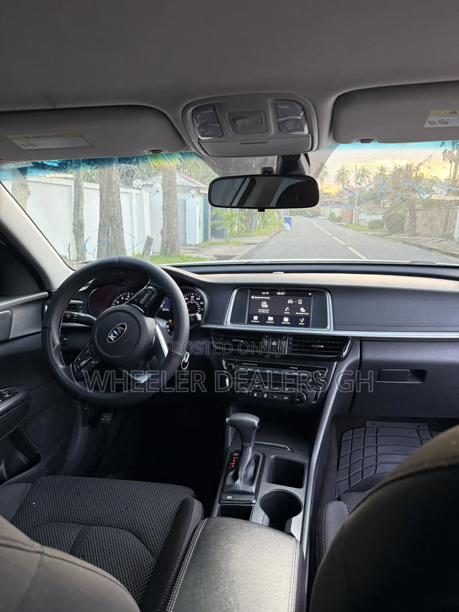 Kia Optima SE 2020 White